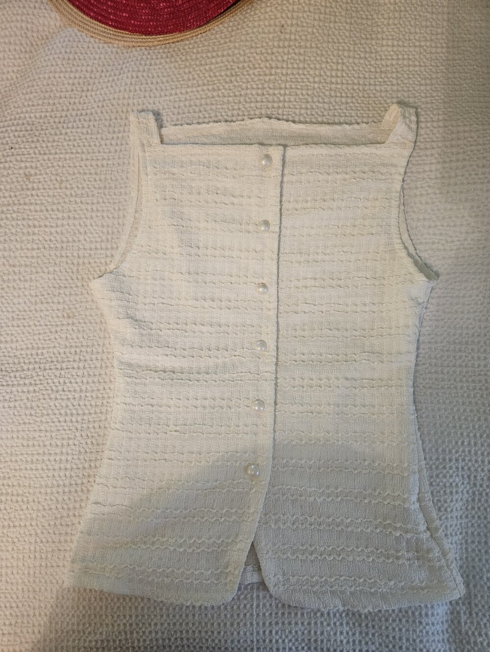 Cream Textured Button-Front Tank Top